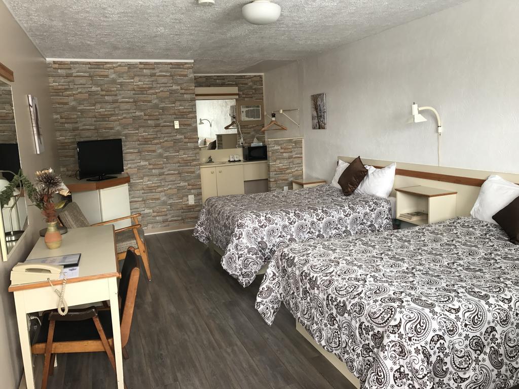 Motel Belle Riviere Saint-Jean-sur-Richelieu Exterior photo