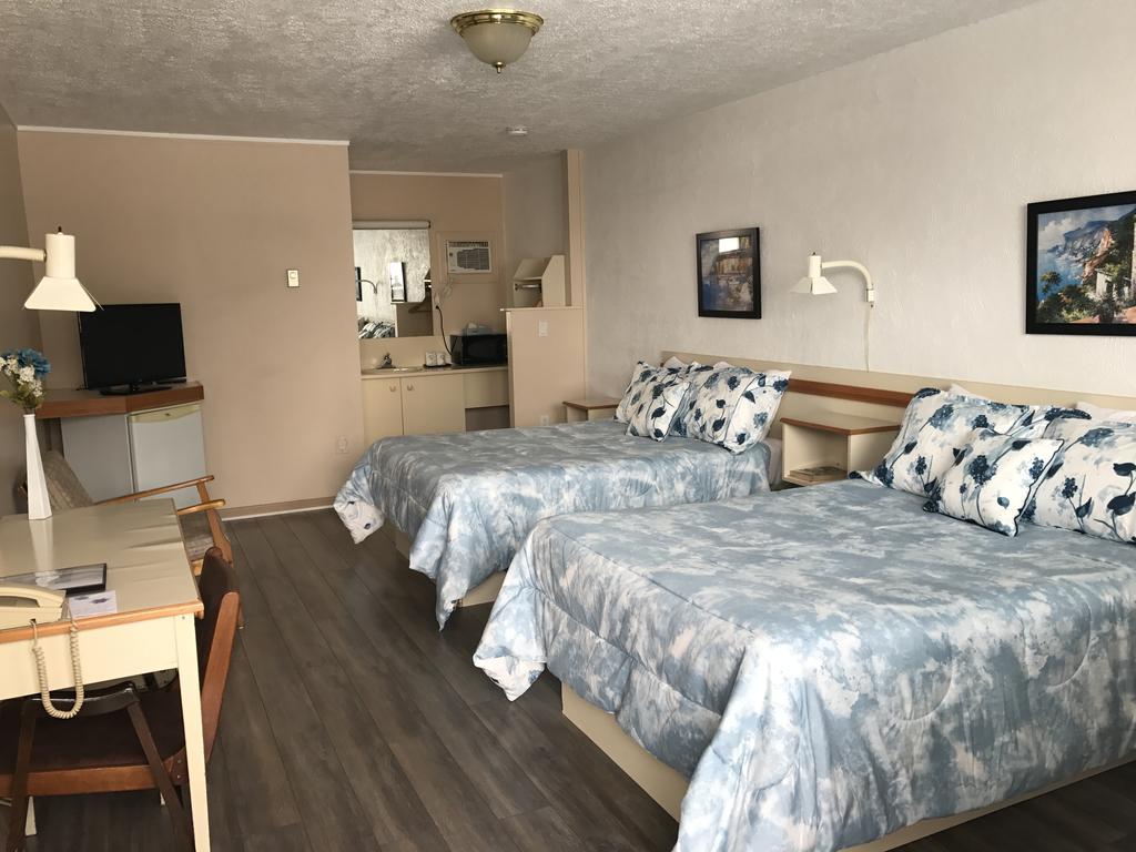 Motel Belle Riviere Saint-Jean-sur-Richelieu Exterior photo