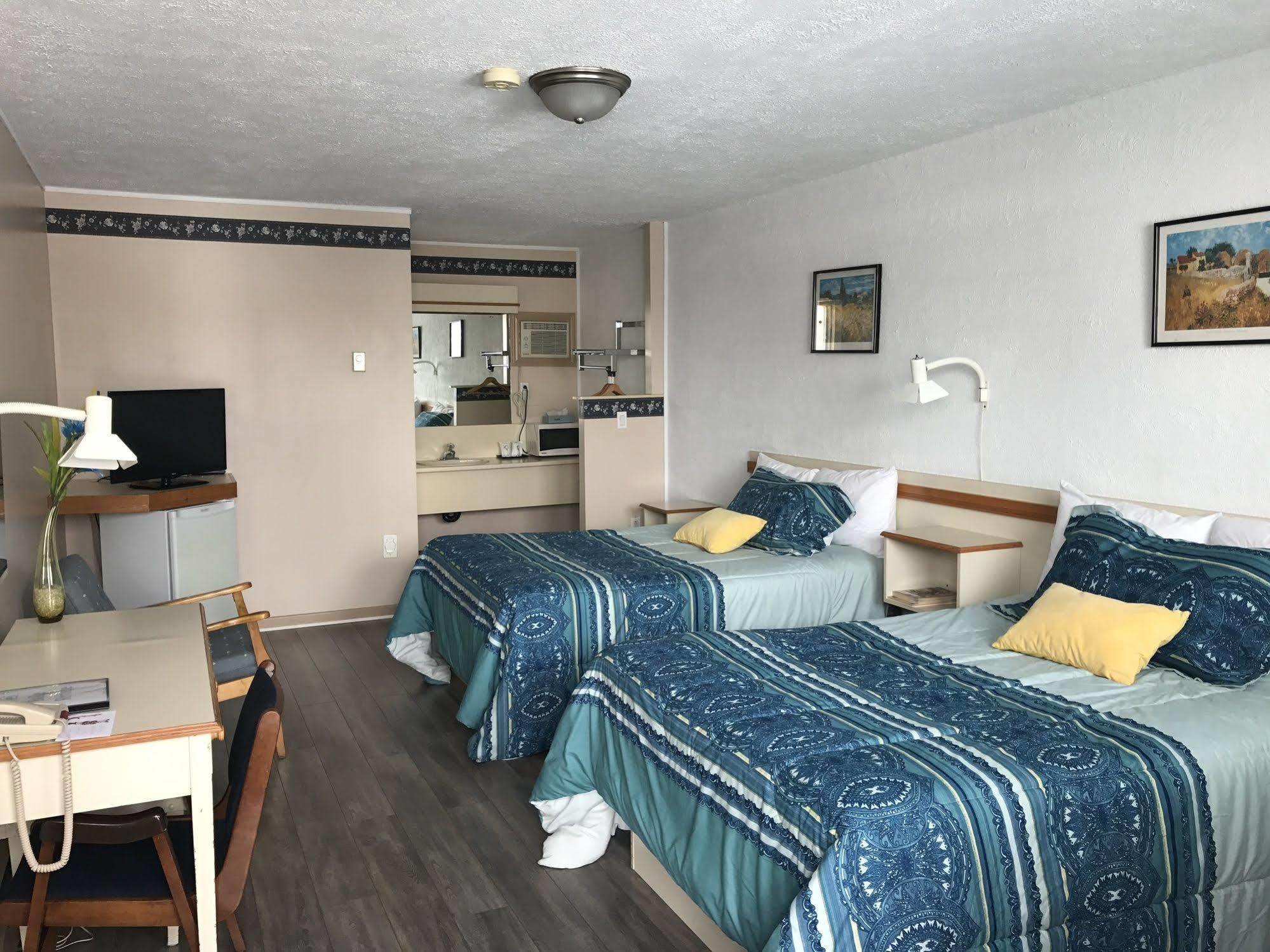 Motel Belle Riviere Saint-Jean-sur-Richelieu Exterior photo